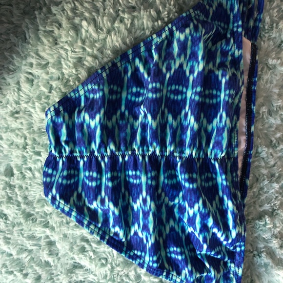 Bikini - Picture 3 of 5